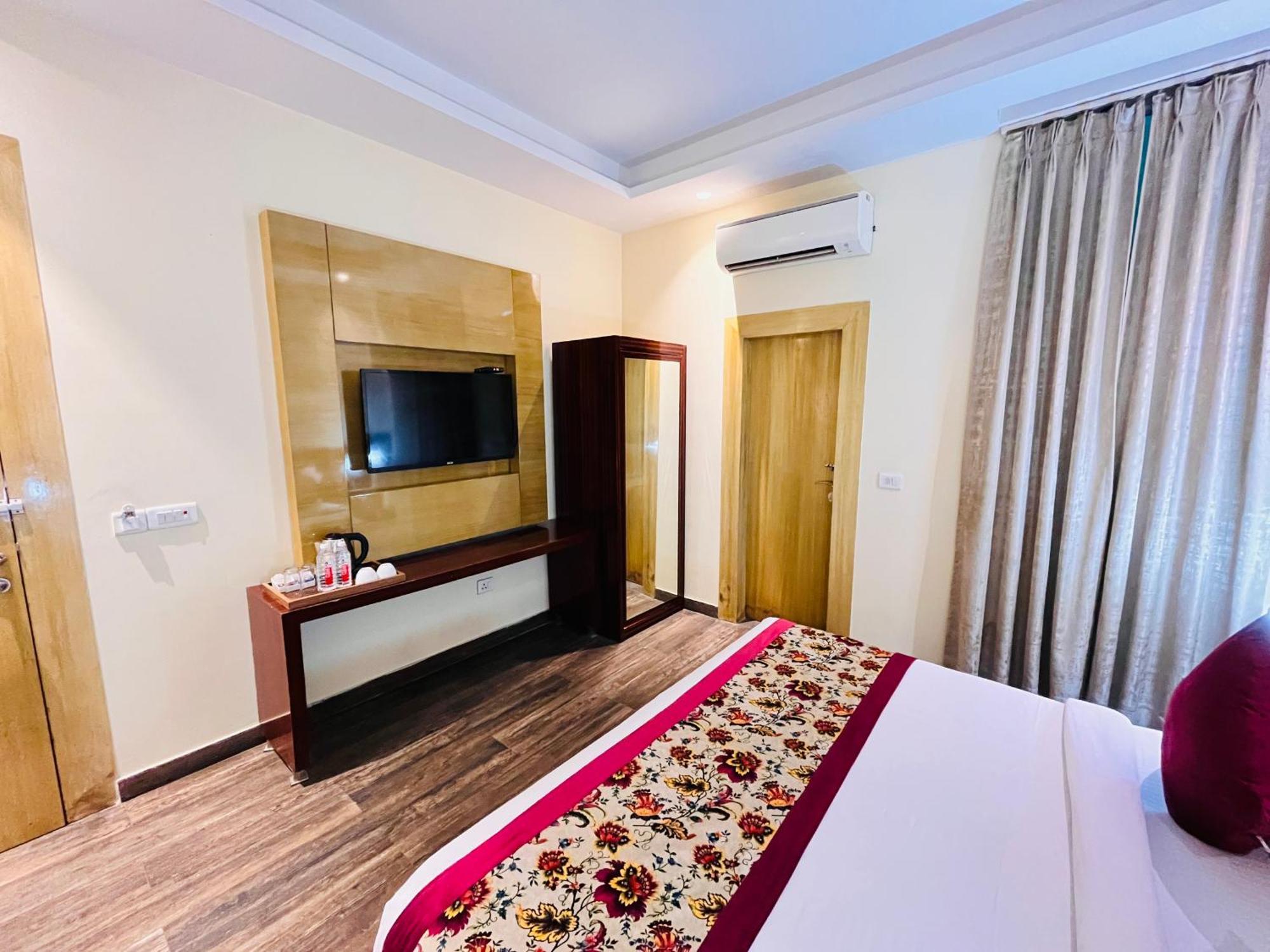 Hotel Banz Near Indira Gandhi Airport Delhi Nowe Delhi Zewnętrze zdjęcie